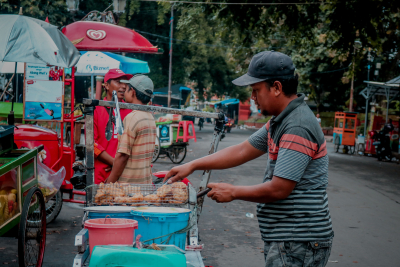 Peluang usaha modal kecil 2026 yang bisa dimulai dari rumah